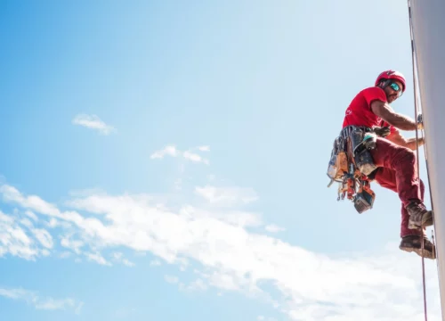 Formation travaux et positionnement sur cordes – techniques de travail en hauteur sécurisées