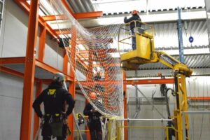 Formation pose de filets de sécurité grande nappe et filets périphériques